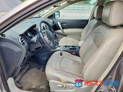 Zdjęcie 7 z 14 samochodu: 2012 NISSAN ROGUE S VIN:JN8AS5MTXCW252215 - miniatura