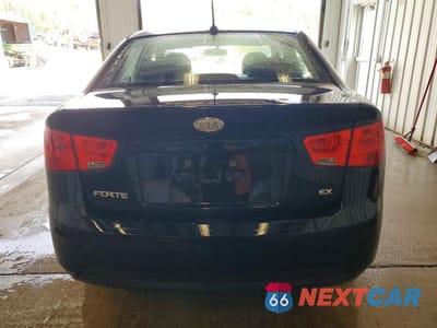 Zdjęcie 6 z 12 samochodu: 2012 KIA FORTE EX VIN:KNAFU4A20C5636427 - miniatura