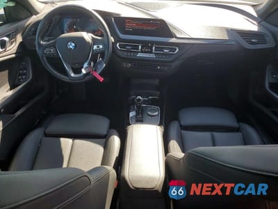 Zdjęcie 8 z 12 samochodu: 2023 BMW 228I VIN:WBA53AK08P7L57313 - miniatura