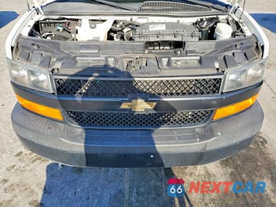 Zdjęcie 11 z 12 samochodu: 2020 CHEVROLET EXPRESS G2500 VIN:1GCWGAFP3L1218657 - miniatura