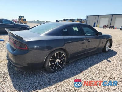 Trzecie zdjęcie samochodu z tyłu: 2016 DODGE CHARGER R VIN:2C3CDXCT4GH227752 - miniatura
