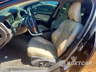 Zdjęcie 7 z 12 samochodu: 2018 VOLVO V60 T5 DYNAMIC WAGON VIN:YV140MELXJ2389290 - miniatura