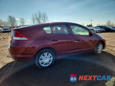 Trzecie zdjęcie samochodu z tyłu: 2010 HONDA INSIGHT LX VIN:JHMZE2H54AS801457 - miniatura
