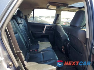 Zdjęcie 10 z 12 samochodu: 2012 TOYOTA 4RUNNER LIMITED VIN:JTEBU5JR6C5090037 - miniatura
