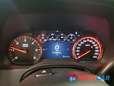 Zdjęcie 9 z 13 samochodu: 2016 GMC YUKON XL DENALI VIN:1GKS2HKJ9GR467113 - miniatura