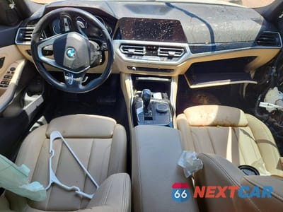 Zdjęcie 8 z 12 samochodu: 2019 BMW 330I VIN:WBA5R1C52KAK09064 - miniatura