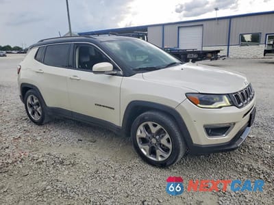 Czwarte zdjęcie samochodu z boku: 2019 JEEP COMPASS LIMITED VIN:3C4NJCCB5KT832845 - miniatura
