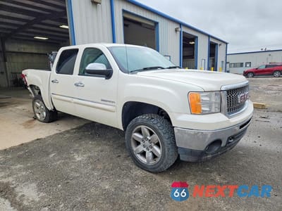 Czwarte zdjęcie samochodu z boku: 2012 GMC SIERRA K1500 SLT VIN:3GTP2WE72CG182642 - miniatura