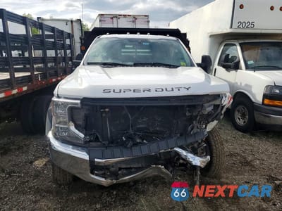 Piąte zdjęcie samochodu w środku: 2020 FORD F450 SUPER DUTY DUMP TRUCK VIN:1FDTF4HN9LDA01563 - miniatura
