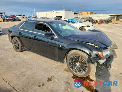 Czwarte zdjęcie samochodu z boku: 2012 CHRYSLER 300 VIN:2C3CCADT8CH315339 - miniatura