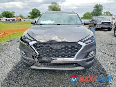 Piąte zdjęcie samochodu w środku: 2020 HYUNDAI TUCSON SPORT VIN:KM8J3CAL4LU183787 - miniatura