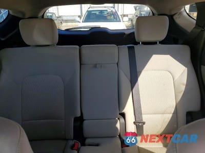 Zdjęcie 10 z 14 samochodu: 2017 HYUNDAI SANTA FE SPORT 2.4L VIN:5XYZT3LB8HG382975 - miniatura