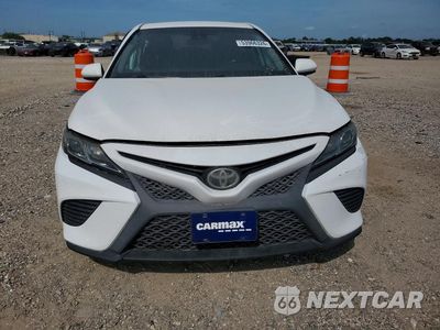 Piąte zdjęcie samochodu w środku: 2019 TOYOTA CAMRY VIN:4T1B11HK1KU702126 - miniatura