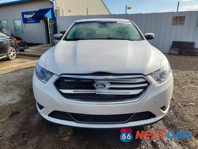 Piąte zdjęcie samochodu w środku: 2014 FORD TAURUS LIMITED VIN:1FAHP2F82EG152180 - miniatura