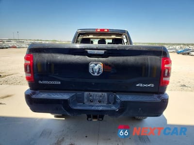 Zdjęcie 6 z 13 samochodu: 2022 RAM 2500 LARAMIE VIN:3C6UR5NL6NG323373 - miniatura