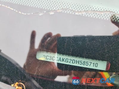 Zdjęcie 12 z 12 samochodu: 2013 CHRYSLER 300C VIN:2C3CCAKG2DH585710 - miniatura