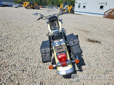 Czwarte zdjęcie samochodu z boku: 1999 SUZUKI VL1500 VIN:JS1VY51A7X2101967 - miniatura