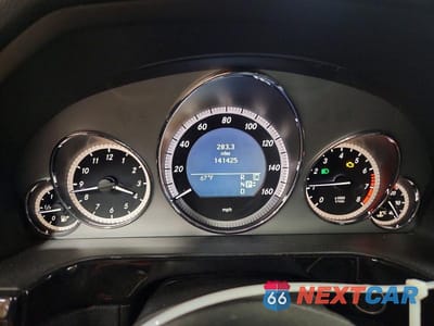 Zdjęcie 9 z 12 samochodu: 2010 MERCEDES-BENZ E 350 4MATIC VIN:WDDHF8HB8AA134701 - miniatura