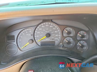 Zdjęcie 9 z 13 samochodu: 2000 CHEVROLET TAHOE K1500 VIN:1GNEK13T0YJ190150 - miniatura