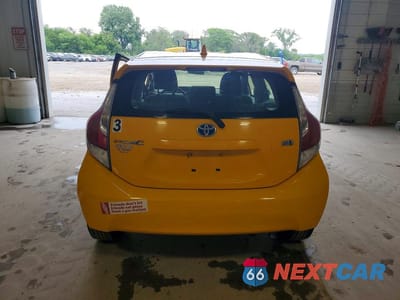 Zdjęcie 6 z 13 samochodu: 2016 TOYOTA PRIUS VIN:JTDKDTB39G1137545 - miniatura