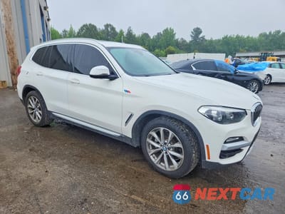 Czwarte zdjęcie samochodu z boku: 2019 BMW X3 SDRIVE30I VIN:5UXTR7C56KLE93740 - miniatura
