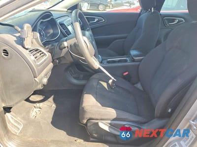 Zdjęcie 7 z 13 samochodu: 2015 CHRYSLER 200 LIMITED VIN:1C3CCCAB6FN634547 - miniatura