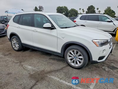 Czwarte zdjęcie samochodu z boku: 2017 BMW X3 XDRIVE28I VIN:5UXWX9C59H0T15293 - miniatura