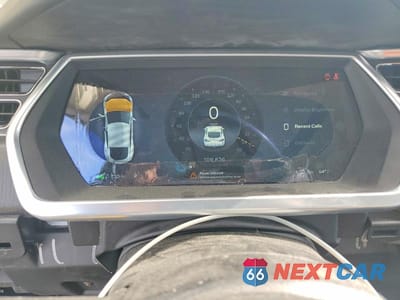 Zdjęcie 9 z 13 samochodu: 2013 TESLA MODEL S VIN:5YJSA1AC7DFP10170 - miniatura