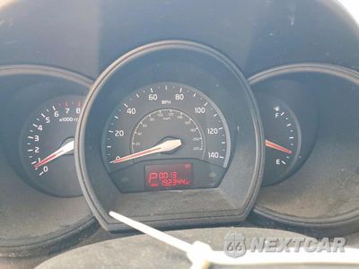 Zdjęcie 9 z 14 samochodu: 2013 KIA RIO 5-DOOR EX VIN:KNADN5A36D6138540 - miniatura