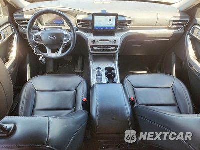 Zdjęcie 8 z 12 samochodu: 2023 FORD EXPLORER XLT VIN:1FMSK7DH2PGB19404 - miniatura