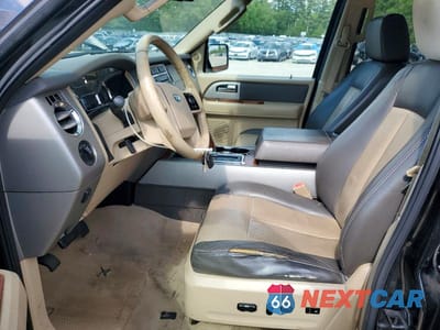 Zdjęcie 7 z 14 samochodu: 2007 FORD EXPEDITION EDDIE BAUER VIN:1FMFU18537LA26102 - miniatura