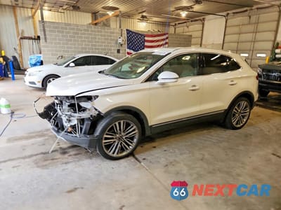 2016 LINCOLN MKC RESERVE 5LMTJ3DH7GUJ21762 - główne zdjęcie licytacji z USA - miniatura