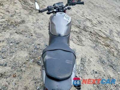 Zdjęcie 6 z 9 samochodu: 2019 SUZUKI SV650 VIN:JS1VP55A6K7100043 - miniatura