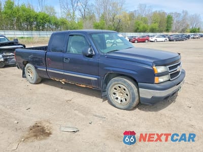 Czwarte zdjęcie samochodu z boku: 2006 CHEVROLET SILVERADO C1500 VIN:1GCEC19X66Z265660 - miniatura