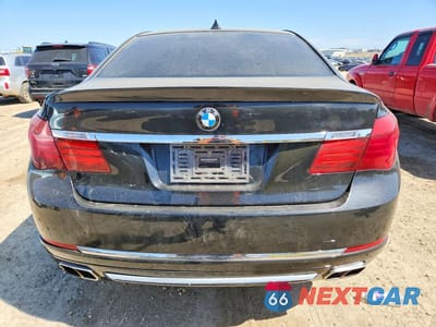 Zdjęcie 6 z 13 samochodu: 2013 BMW 750 XI VIN:WBAYB6C53DC998363 - miniatura