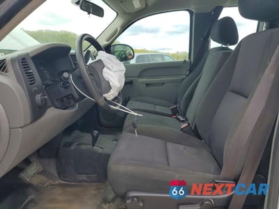 Zdjęcie 7 z 12 samochodu: 2012 CHEVROLET SILVERADO K1500 VIN:1GCRKPEA5CZ331958 - miniatura