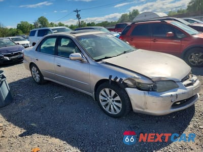 Czwarte zdjęcie samochodu z boku: 1998 HONDA ACCORD EX VIN:1HGCG1656WA048091 - miniatura