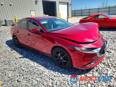 Czwarte zdjęcie samochodu z boku: 2019 MAZDA 3 PREFERRED VIN:3MZBPADL5KM109274 - miniatura