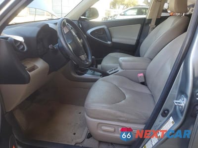 Zdjęcie 7 z 12 samochodu: 2008 TOYOTA RAV4 LIMITED VIN:JTMBK31V286042399 - miniatura