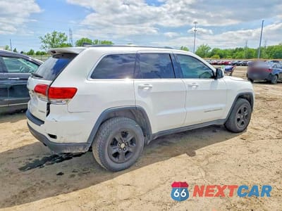 Trzecie zdjęcie samochodu z tyłu: 2016 JEEP GRAND CHEROKEE LAREDO VIN:1C4RJFAG6GC443989 - miniatura