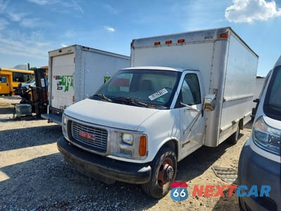 2001 GMC SAVANA BOX TRUCK 1GDHG31R911900495 - główne zdjęcie licytacji z USA - miniatura