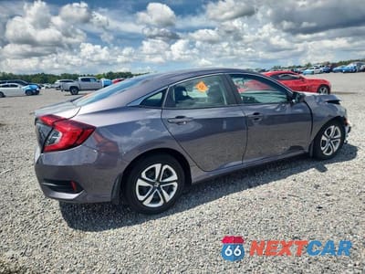 Trzecie zdjęcie samochodu z tyłu: 2018 HONDA CIVIC LX VIN:2HGFC2F59JH584381 - miniatura