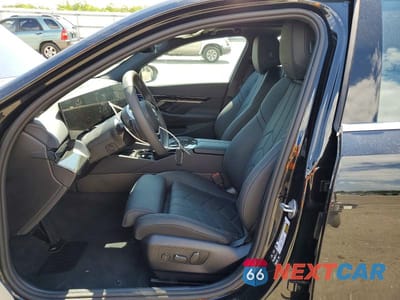 Zdjęcie 7 z 12 samochodu: 2026 BMW 530 XI VIN:WBA53FJ04TCX42366 - miniatura