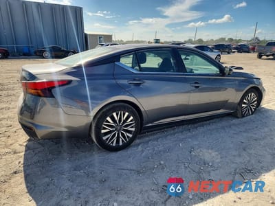 Trzecie zdjęcie samochodu z tyłu: 2026 NISSAN ALTIMA SV VIN:1N4BL4DV6TN309210 - miniatura
