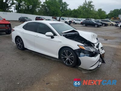 Czwarte zdjęcie samochodu z boku: 2019 TOYOTA CAMRY HYBRID SE VIN:4T1B21HK8KU512661 - miniatura