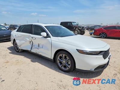 Czwarte zdjęcie samochodu z boku: 2024 HONDA ACCORD VIN:1HGCY2F6XRA039491 - miniatura