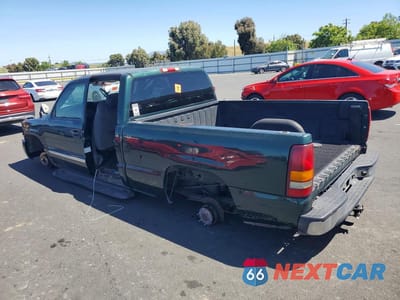 Drugie zdjęcie samochodu z przodu: 2003 GMC NEW SIERRA C1500 VIN:2GTEC19TX31157155 - miniatura