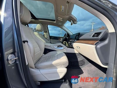 Piąte zdjęcie samochodu w środku: 2020 MERCEDES-BENZ GLE 450 4MATIC VIN:4JGFB5KE5LA066094 - miniatura