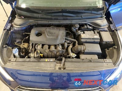 Zdjęcie 11 z 12 samochodu: 2019 HYUNDAI ACCENT SE VIN:3KPC24A37KE060701 - miniatura