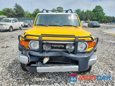 Piąte zdjęcie samochodu w środku: 2007 TOYOTA FJ CRUISER BASE VIN:JTEBU11F370078042 - miniatura